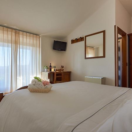 Casanova - Wellness Center La Grotta Etrusca Ξενοδοχείο San Quirico dʼOrcia Εξωτερικό φωτογραφία