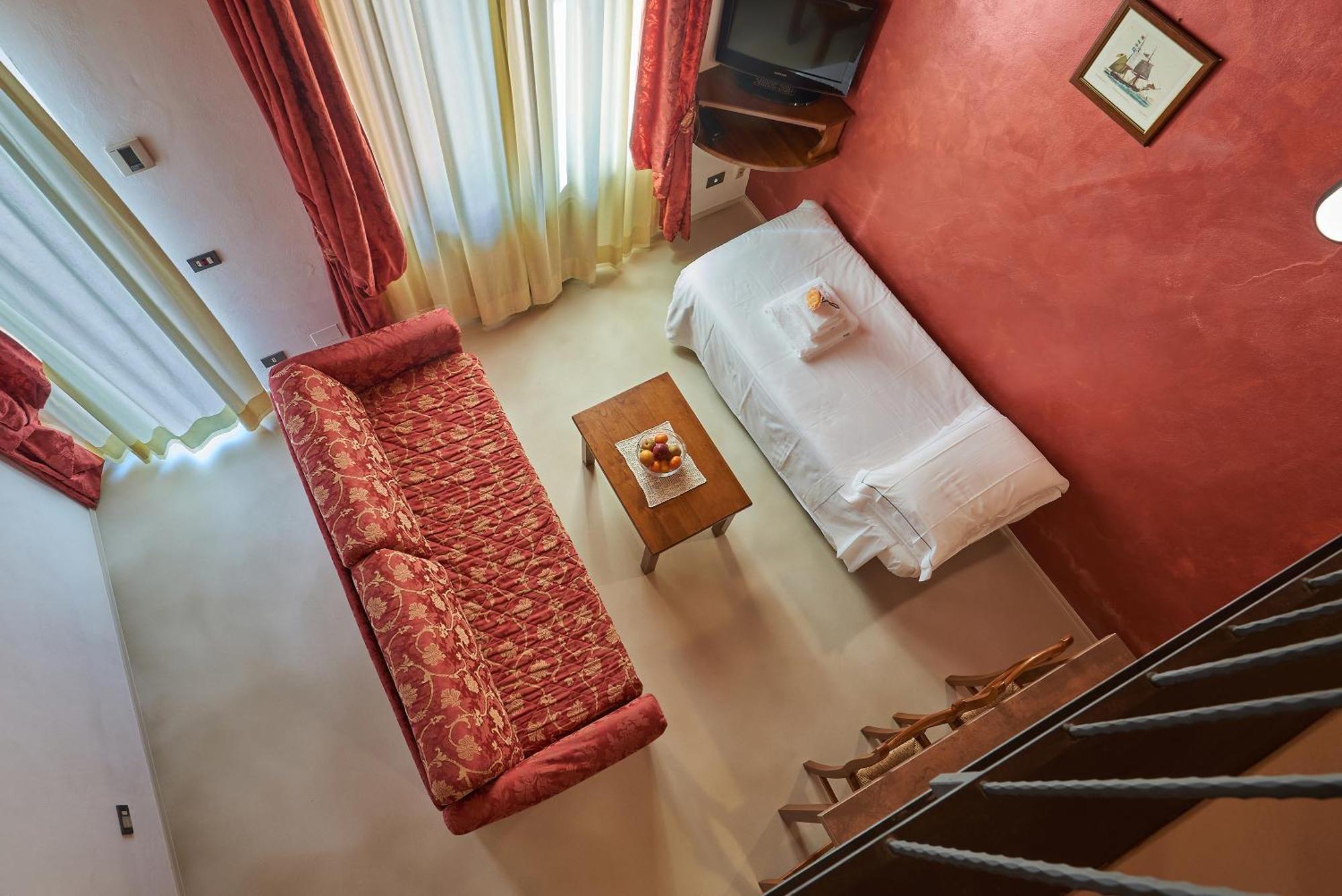 Casanova - Wellness Center La Grotta Etrusca Ξενοδοχείο San Quirico dʼOrcia Εξωτερικό φωτογραφία