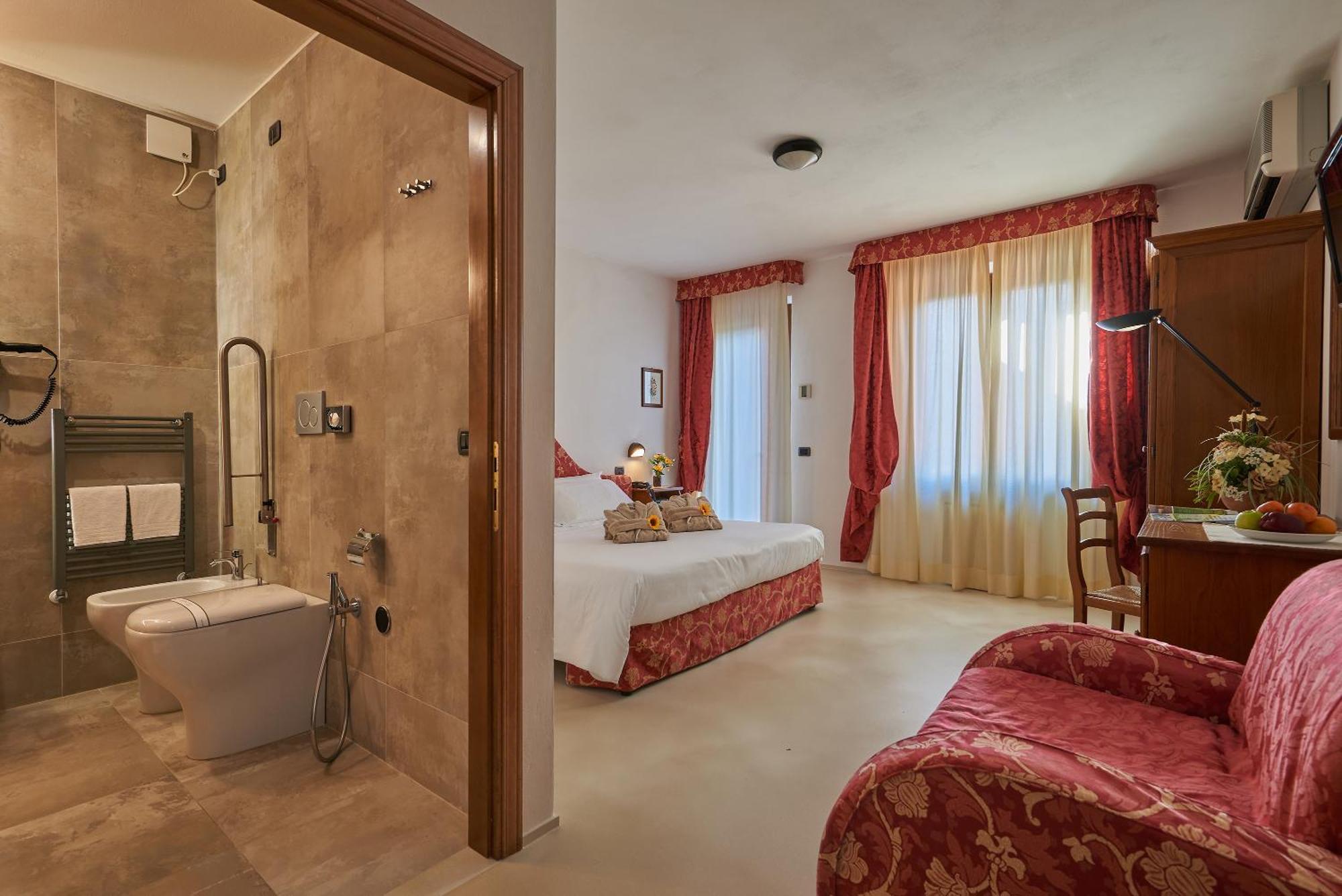 Casanova - Wellness Center La Grotta Etrusca Ξενοδοχείο San Quirico dʼOrcia Εξωτερικό φωτογραφία